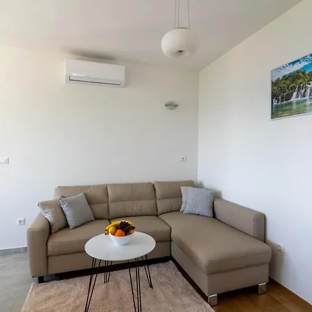 Private Golden Hour With A View Of Split Area * Kastel Sucurac