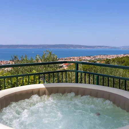 Private Golden Hour With A View Of Split Area Villa *
