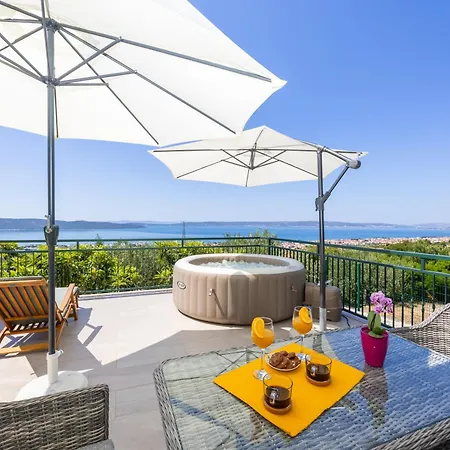 Private Golden Hour With A View Of Split Area Villa *